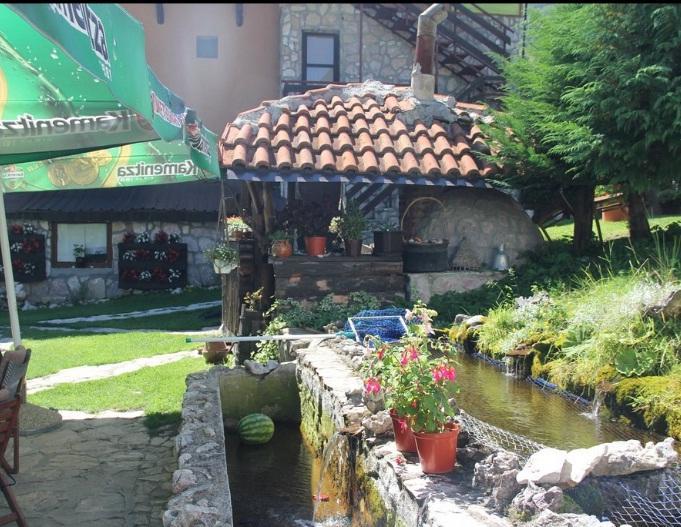 Apartment Suzana Μαύροβο Εξωτερικό φωτογραφία